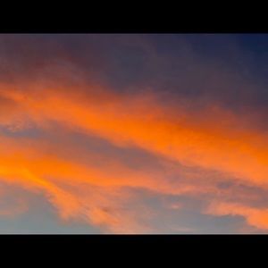 Meet your Posher, Emi